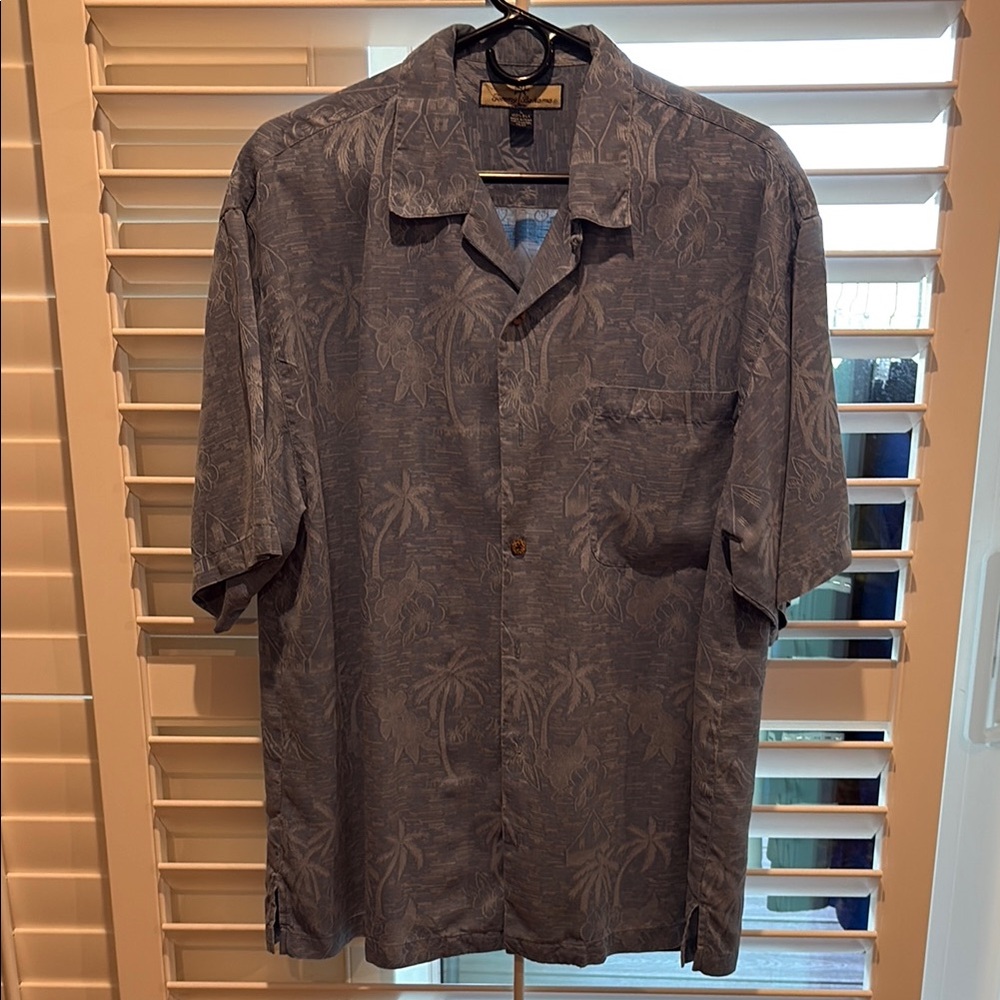 PRICE DROP. Tommy Bahama Blue SILK Casual Button Down Shirt